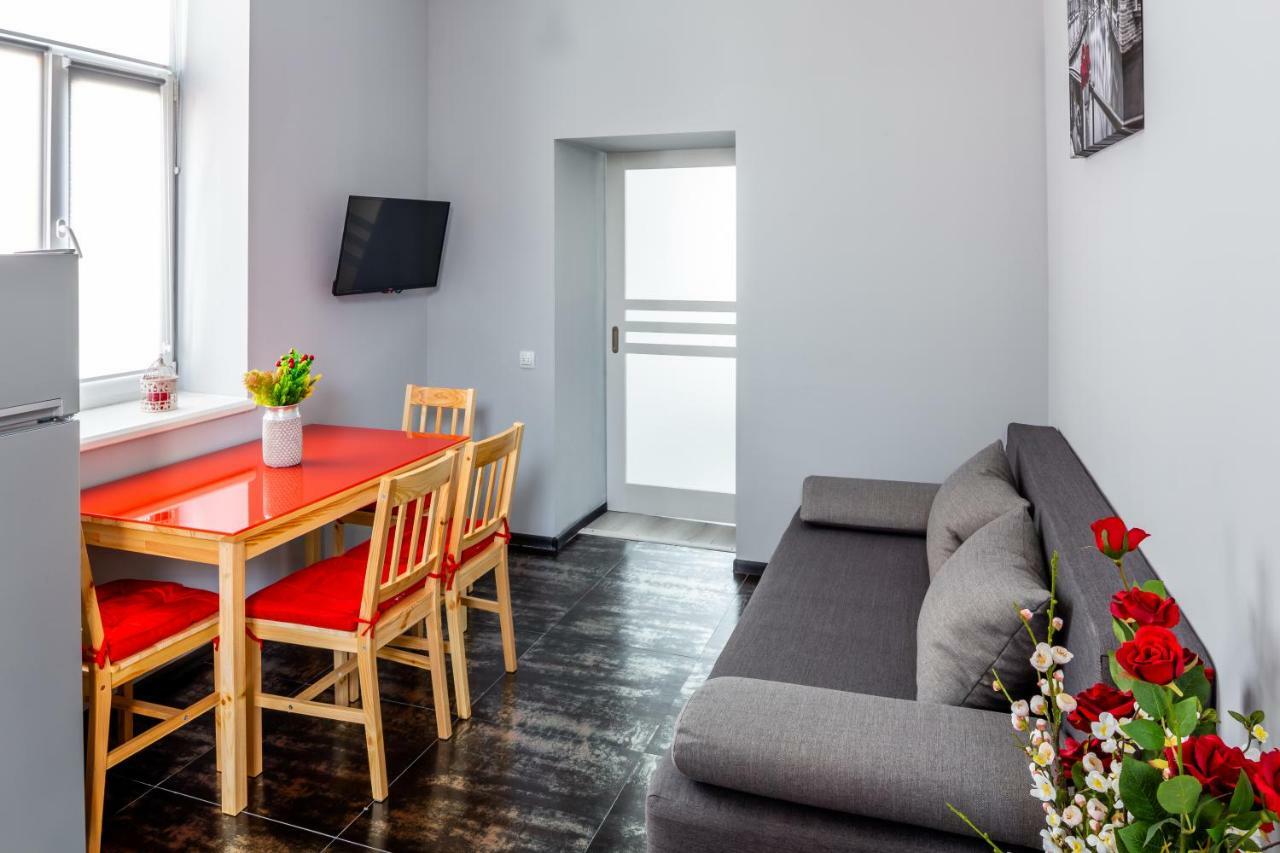 Alfa Apartments Chornovola Львів Екстер'єр фото