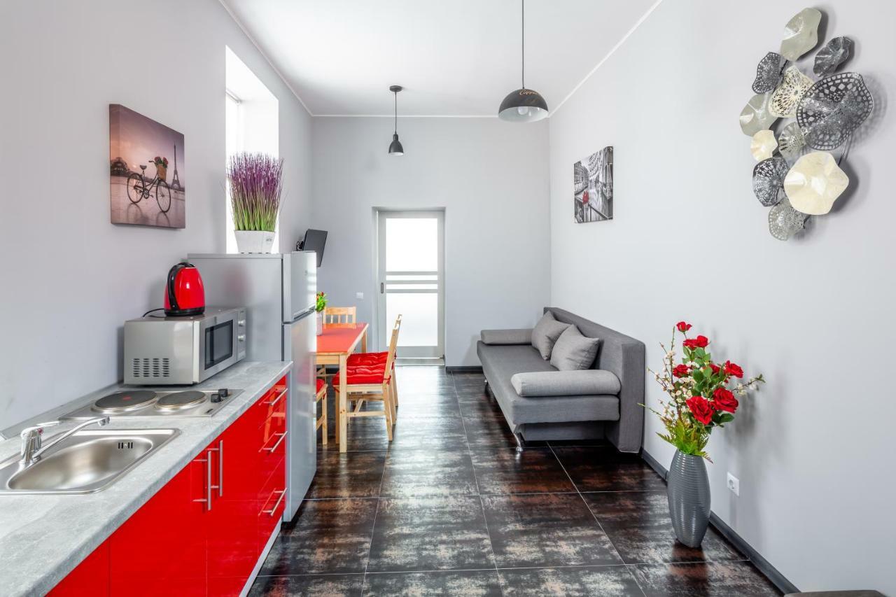 Alfa Apartments Chornovola Львів Екстер'єр фото